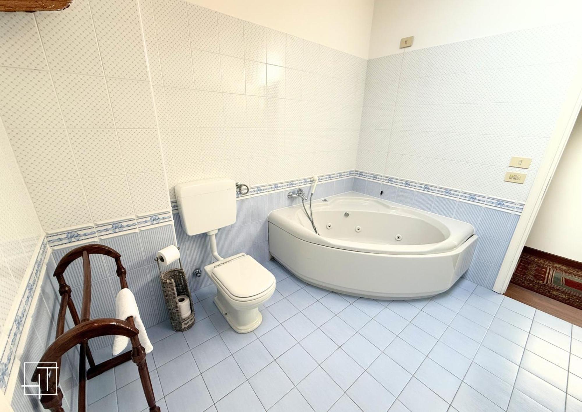 Apartment Ht - Casa Del Poeta Nel Cuore Di